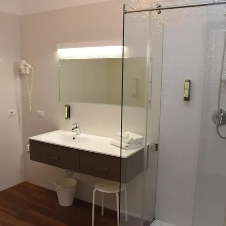 马泰拉国立公寓式酒店