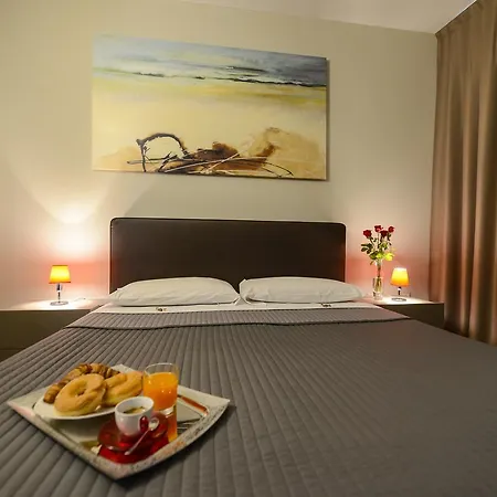 马泰拉国立公寓式酒店 4* 马泰拉